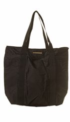 Day - Gweneth Merger - Sort shopper med magnetlukning