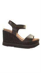 Penelope - 5125 - Sort sandal med bastplateau og kilehæl